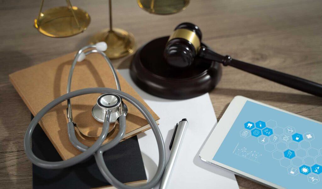 AI in Sanità: i nuovi adempimenti normativi per i sistemi ad alto rischio